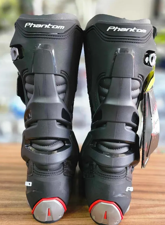 BOTAS PHANTOM NGO FORMA