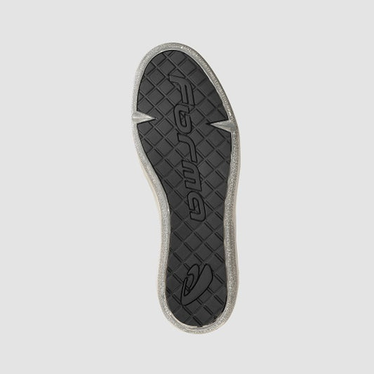 Botas Hyper Dry Gris/Bco