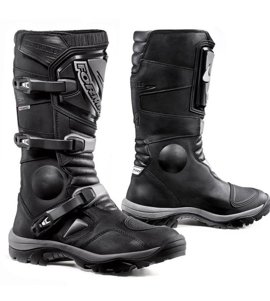 Botas Adventure WP Negro Forma